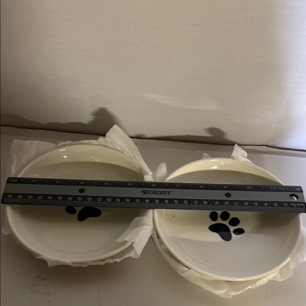 Ceramic Dog Bowls with Paw Print Design